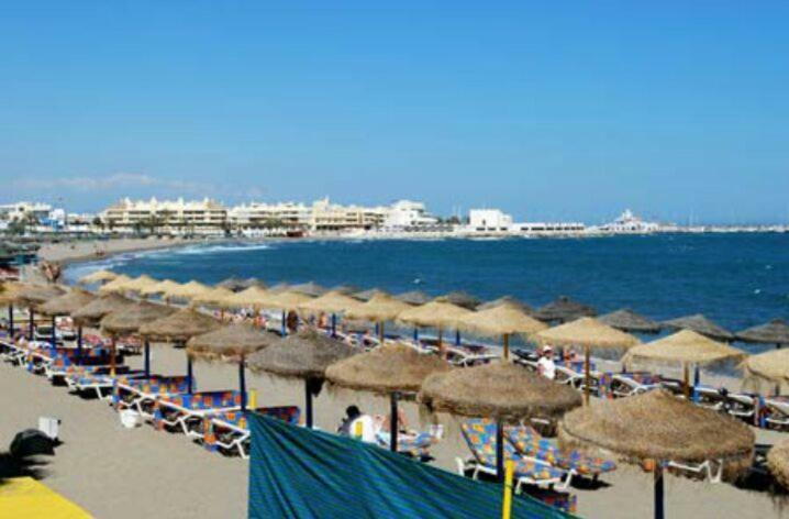Estudio Sagitario Benalmádena Exteriör bild